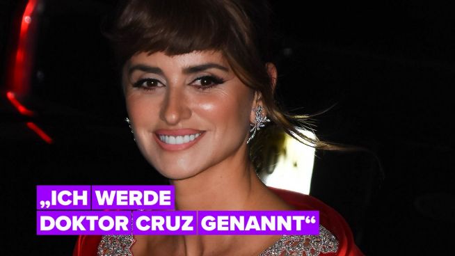 Penélope Cruz verrät die seltsamste Essgewohnheit, die sie jung hält